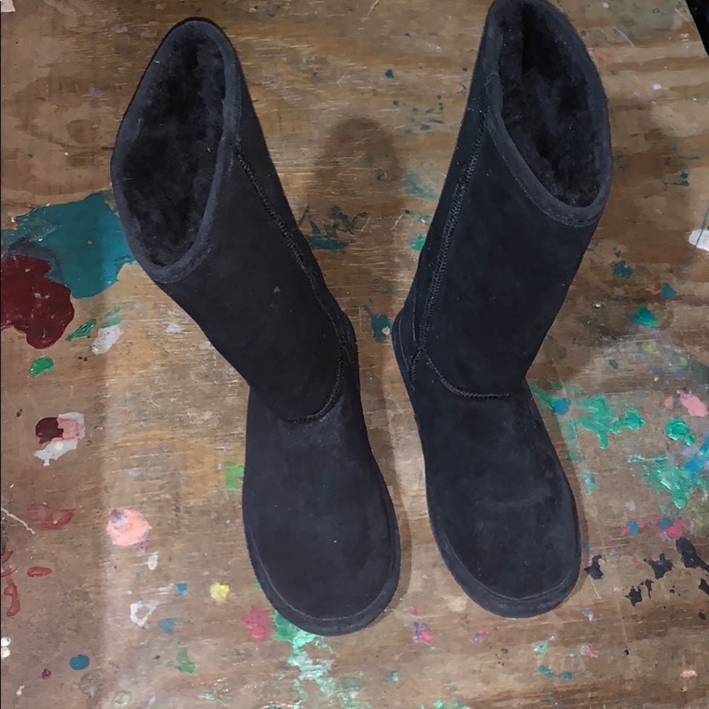 Bearpaw boots